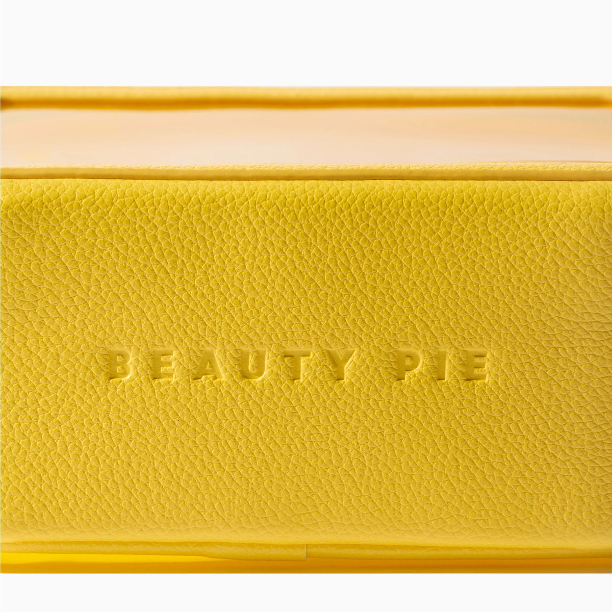 YELLOW-JELLY-BAG_PDP_ECOM_1X1_CLOSEUP_2025_WEB